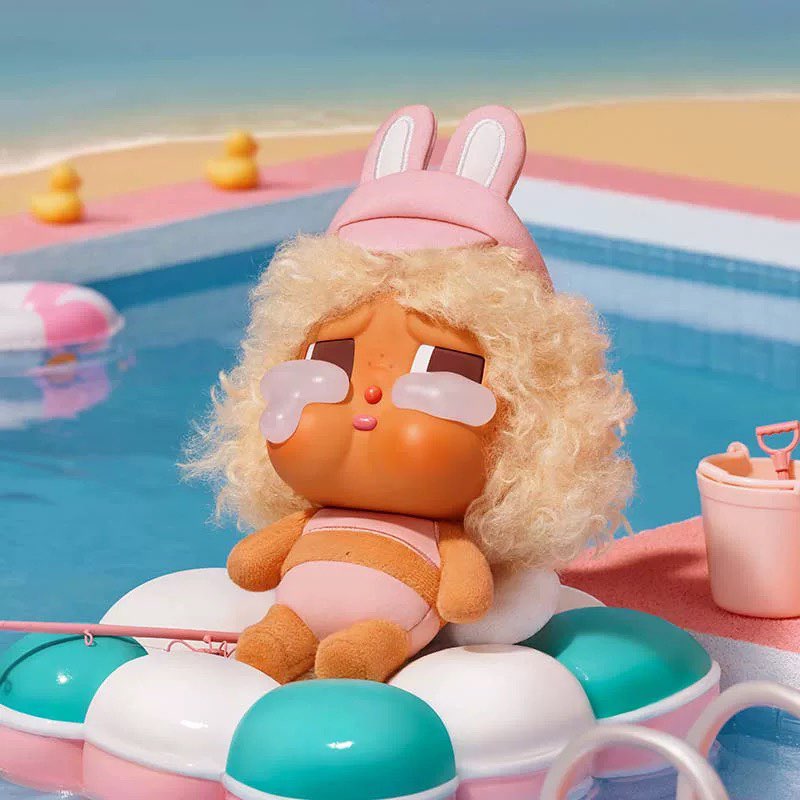 CRYBABY Vacation Mode On Series-Vinyl Plush Blind Box(Pre-sale)