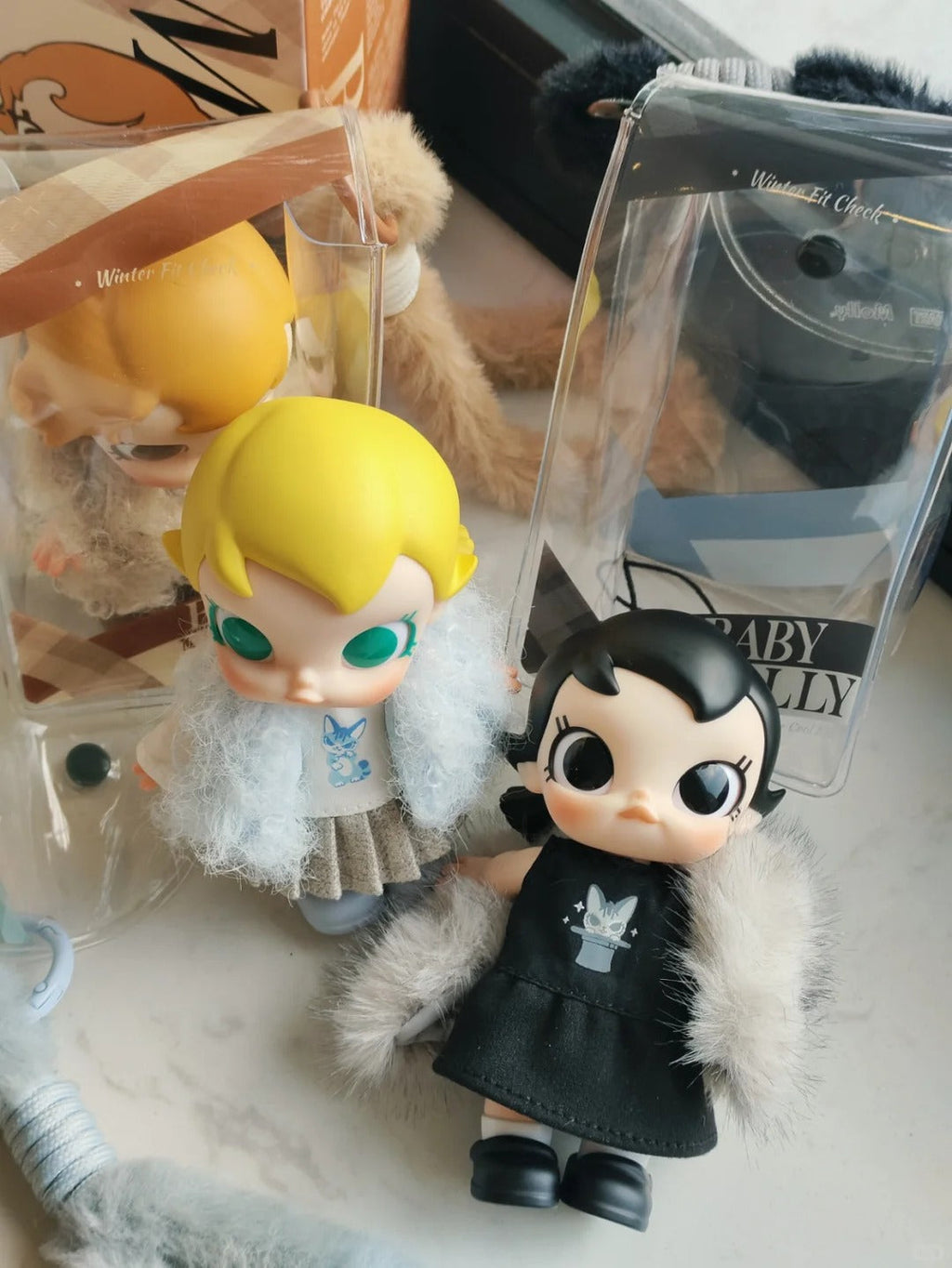 Baby molly winter fit check series-vinyl plush pendant